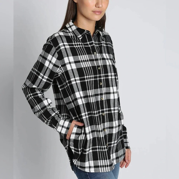 Jachs Girlfriend Black White Plaid Button-Up Shirt Women’s Size S Casual Top - Picture 1 of 8